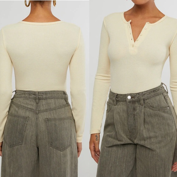 WeWoreWhat - Henley Bodysuit - Ecru XL - Picture 8 of 9